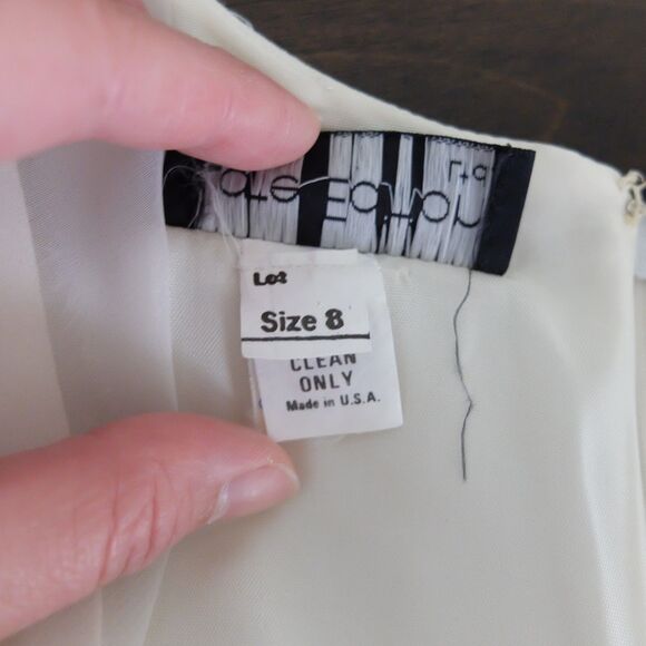 Late Edition Ltd Vintage Black & White Dress Size 8 - Picture 8 of 10